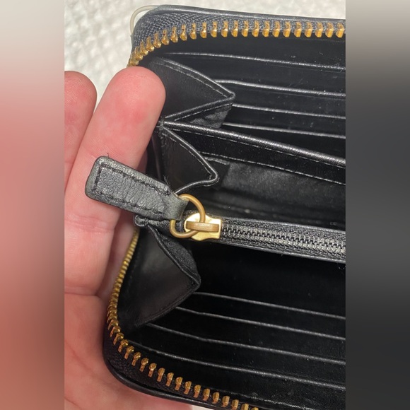 Vintage Black Coach Julia Black Logo Zip Accordion Slim Wallet 8”x4” - Picture 3 of 6